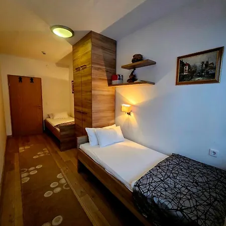 Privatni U Sklopu Aparthotela Vucko 002 アパート ヤホリナ